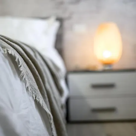 Nella Corte Del Mulino, 1 Passo Dal Centro Con Parcheggio Appartamento Modena