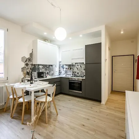 Apartment Nella Corte Del Mulino, 1 Passo Dal Centro Con Parcheggio