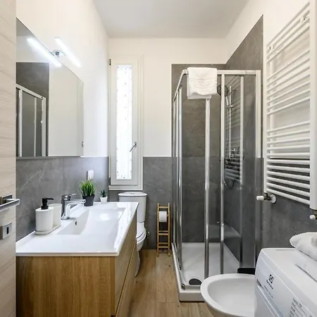 Nella Corte Del Mulino, 1 Passo Dal Centro Con Parcheggio Modena