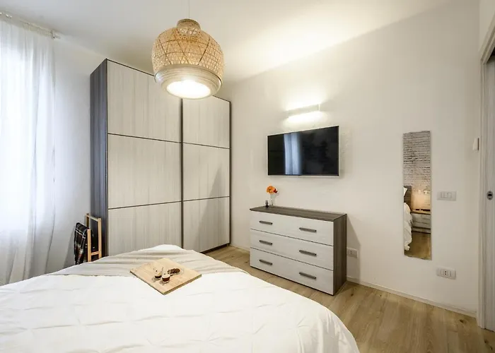 Nella Corte Del Mulino, 1 Passo Dal Centro Con Parcheggio モデナ