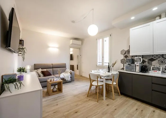 Nella Corte Del Mulino, 1 Passo Dal Centro Con Parcheggio * モデナ