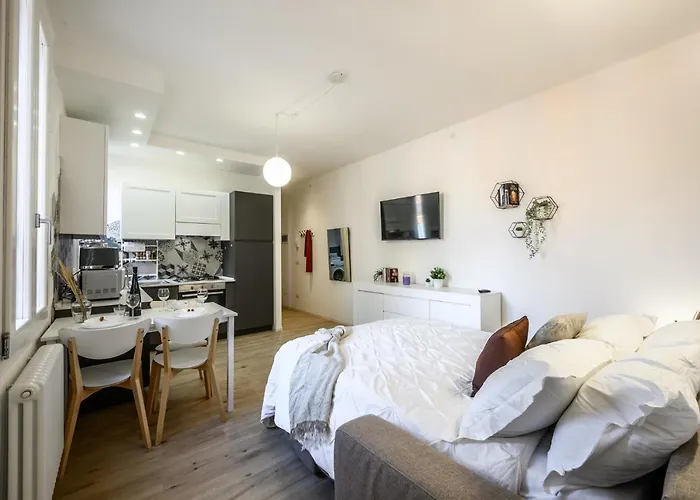 アパート Nella Corte Del Mulino, 1 Passo Dal Centro Con Parcheggio モデナ