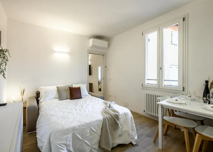 Nella Corte Del Mulino, 1 Passo Dal Centro Con Parcheggio アパート